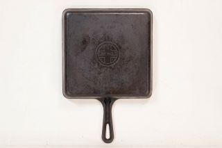 Griswold Erie Pa.  Cast Iron Small Logo 8 Square Fry Skillet No.  2108 9 "