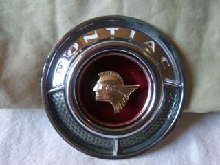 Pontiac Chieftain Vintage Silver Emblem ' PONTIAC ' in white letters 3.  5 inches 7