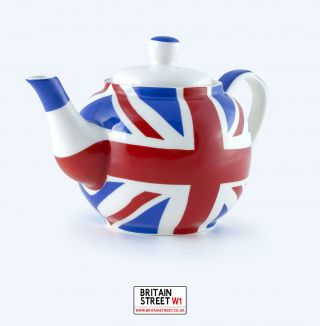 UK Union Jack Tea Set.  Souvenir British Teapot.  British teacups and saucers. 3
