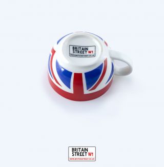 UK Union Jack Tea Set.  Souvenir British Teapot.  British teacups and saucers. 7