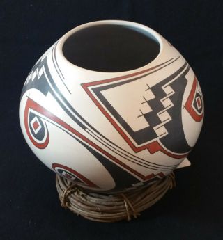 Vintage Mata Ortiz Pottery by Juan Quezada 8