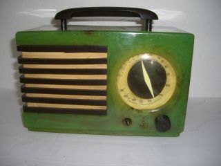 Vintage Catalin Green Patriot Radio