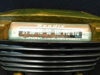 VINTAGE 1940s OLD SERVICED BENDIX ART DECO CATALIN BAKELITE ANTIQUE TUBE RADIO 3