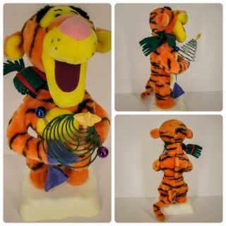 Telco Tigger Christmas Figure 16 " Animated Motionette Winnie The Pooh 1996