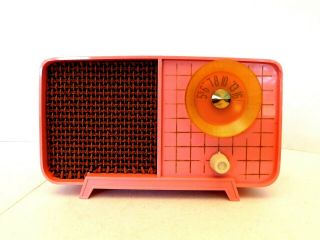 Vintage Old 1950s Atomic Coral Color Mid Century Eames Era Antique Radio