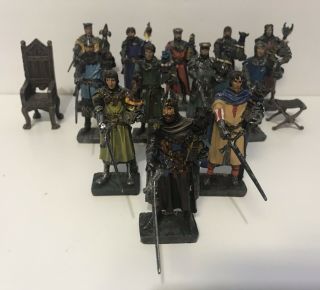 King Arthur And The Knights Of The Round Table Figures
