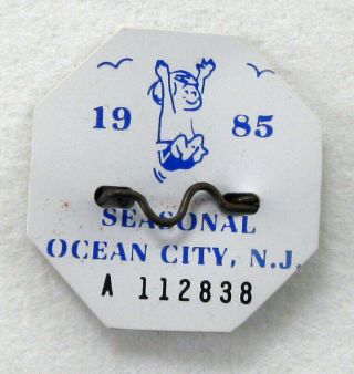 1985 Ocean City,  Nj Seasonal Beach Tag / Badge
