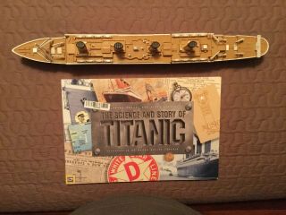 RARE Titanic Submersible Model and Book - RARE 2