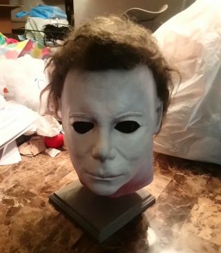 Halloween Michael Myers Mask 25” NAG Castle Freddy Loper 8