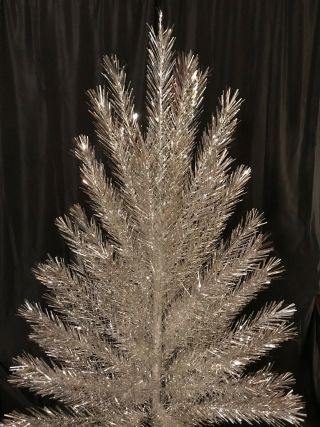Vtg 60s Mid Century 6 ' Evergleam Silver Aluminum Christmas Tree 94 Branches 2