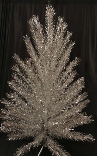 Vtg 60s Mid Century 6 ' Evergleam Silver Aluminum Christmas Tree 94 Branches 7