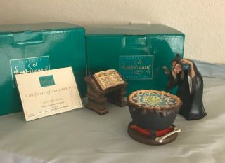 Wdcc " Evil To The Core " Witch,  Cauldron,  Bookstand From Snow White,  W/ Box &