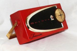 Vintage 1957 Bulova 620 Comet Transistor Radio Stunning Red Atomic Two - Tone