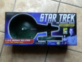 Star Trek Sdcc 2015 Starship Legends U.  S.  S.  Defiant - Tholian Web Variant / 250