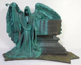 Neca 2007 Harry Potter Vs Lord Voldemort Graveyard Statue Background Only