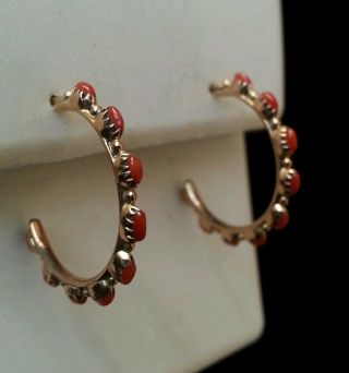 Yellow Gold 14kt Zuni Needlepoint Hoop Earrings Coral Hand Made