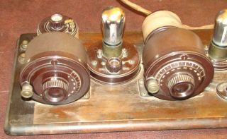 Incredible 1924 Atwater Kent Model 12 Breadboard Radio. 2