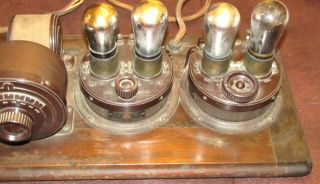 Incredible 1924 Atwater Kent Model 12 Breadboard Radio. 4