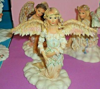 V.  Rare Christine Haworth Faerie / Fairy Leonardo Figurine Ltd Ed Angel Whispers