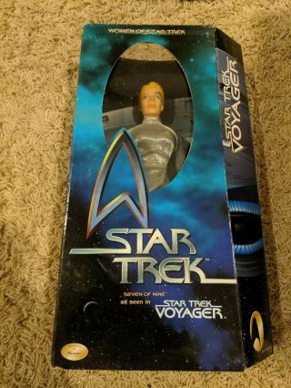 16 Star Trek Figures W/o Boxes