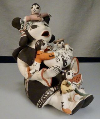 Acoma Pottery Storyteller by Marilyn Henderson - 56997 6