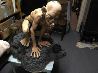 Gollum Statue - Life Size - Lord Of The Rings 6