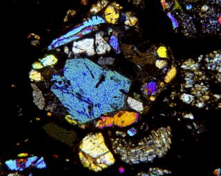 Meteorite NWA 12009 - LL3 Chondrite 