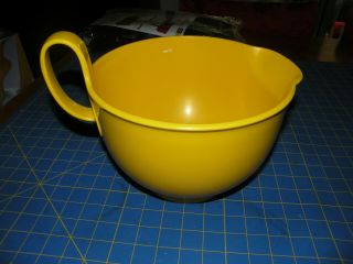 Vintage Dansk Gourmet Designs Batter Bowl,  Large 4 1/2 Qt Sunshine Yellow Large
