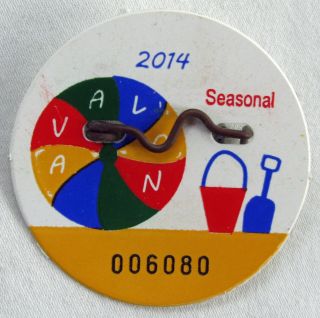 2014 Avalon Nj Seasonal Beach Tag / Badge