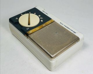 Rare 1958 SONY TR - 65 Transistor Radio With Leather Case Made In Japan 7