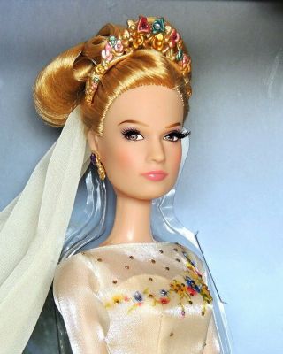 NIB Disney Store Limited Edition ' CINDERELLA ' Wedding Doll - 305/500 6
