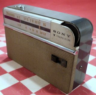 Sony Tr - 714 Am/sw Transistor Radio -,  Great Shape,  Japan