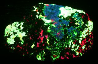 Esperite,  Willemite,  Fluorescent Minerals Four Color,  Franklin,  Nj