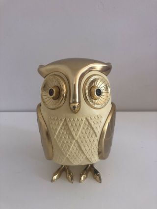 Vintage 1960s Bubo Owl Clash Of The Titian’s Japanese Radio Still