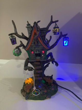 Lemax Halloween Spooky Town Hungry tree house 2
