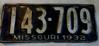 Missouri 1932 License Plate 143 - 709