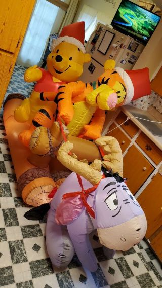 Gemmy Christmas Airblown Inflatable 8’ Disney Winnie The Pooh Tigger Log Sled