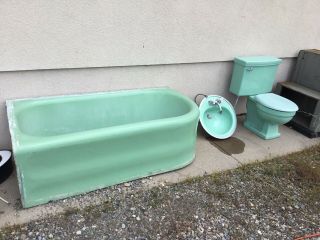 Rare Vintage Mid Century Modern Green 3 Piece Bathroom Set
