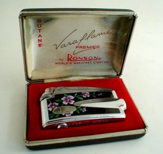 Vintage Ronson Varaflame Butane Lighter Floral On Black Jw