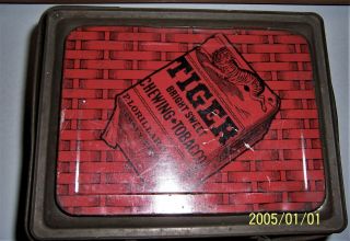 Vintage Tiger Bright Sweet Chewing Tobacco Tin Red Black Basket Weave Lunch Box 3