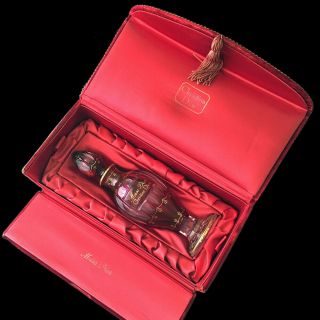 Christian Dior Miss Dior,  Baccarat Perfume Bottle and box,  1947 3