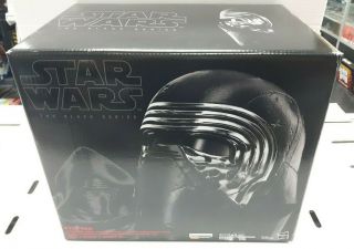 Hasbro Star Wars The Black Series Kylo Ren Voice Changer Helmet W/box