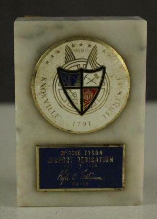 Knoxville Tn Advertising Paperweight Mcghee Tyson Airport Dedication Paperweight