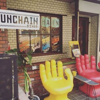 GIANT Yellow HAND SHAPED CHAIR 32 