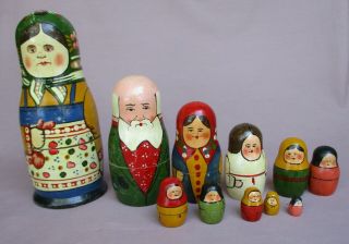 Vintage 9 " Russian Wood Babushka Nesting 11 Doll Set Made In Russia