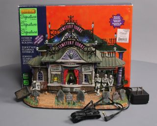 Lemax 25327 Spooky Town " Cemetery Tours " Exterior Lighted Building Ex/box