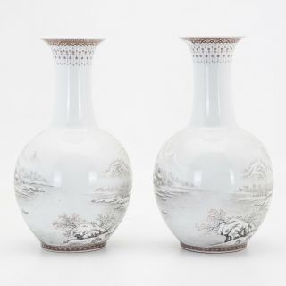 A Vases with Snow Scene,  H.  43 cm 4