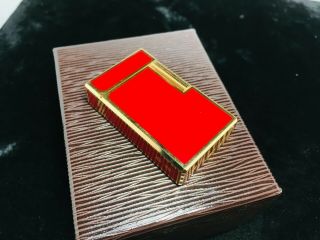Vintage 1973 St.  Dupont L1 Burgundy Chinese Laquer Gold Plated Lighter (large)