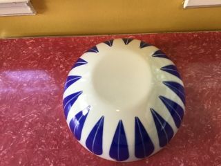 Vintage Blue on White Cathrineholm Enamelware Lotus Bowl 9.  5” (24 cm) 6