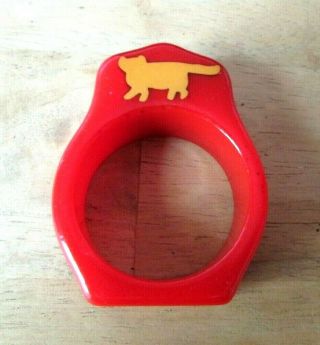 Bakelite Catalin Cat Napkin Ring - Vintage